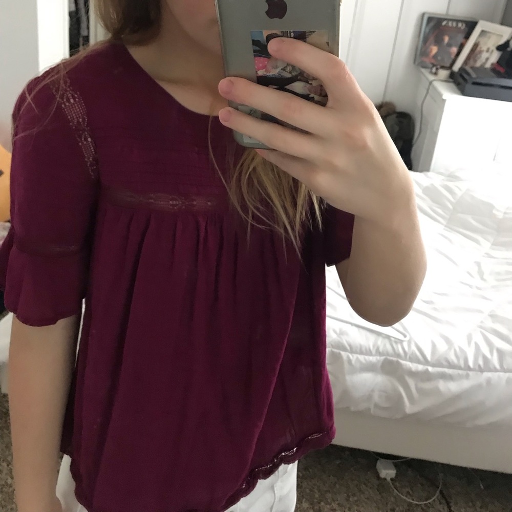 burgundy blouse!!